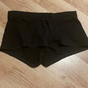 H & M booty shorts
